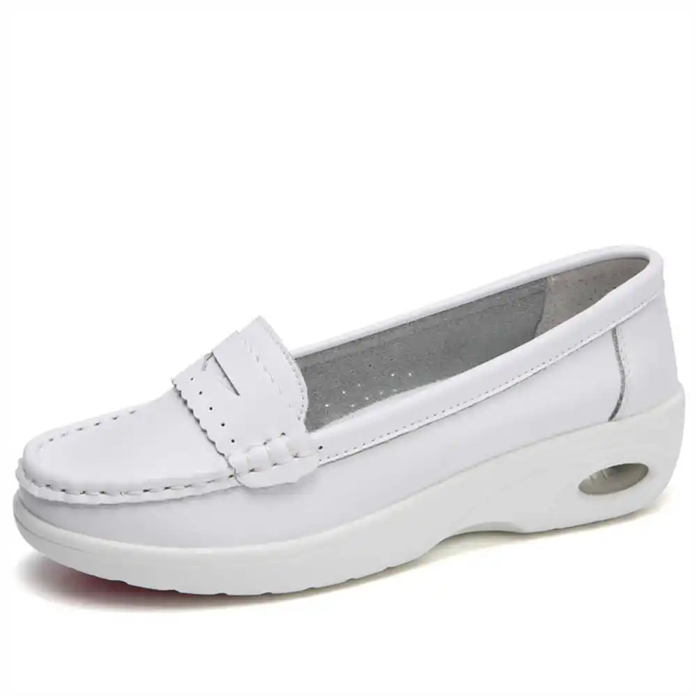 Thick Sole Slipon White Traine - Tech Accessories Dropshipping 评论和价格